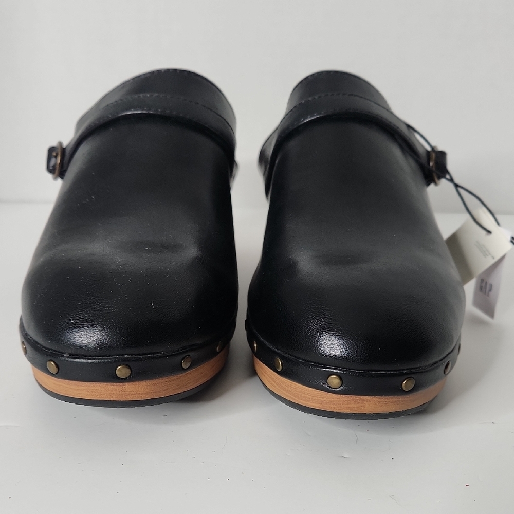GAP Women's Wooden Heel Clogs Size 9 True Black Leather Studded Slip-On Mules